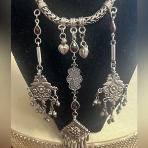Rare ! Navarro 925 Sterling Silver pendant necklace.